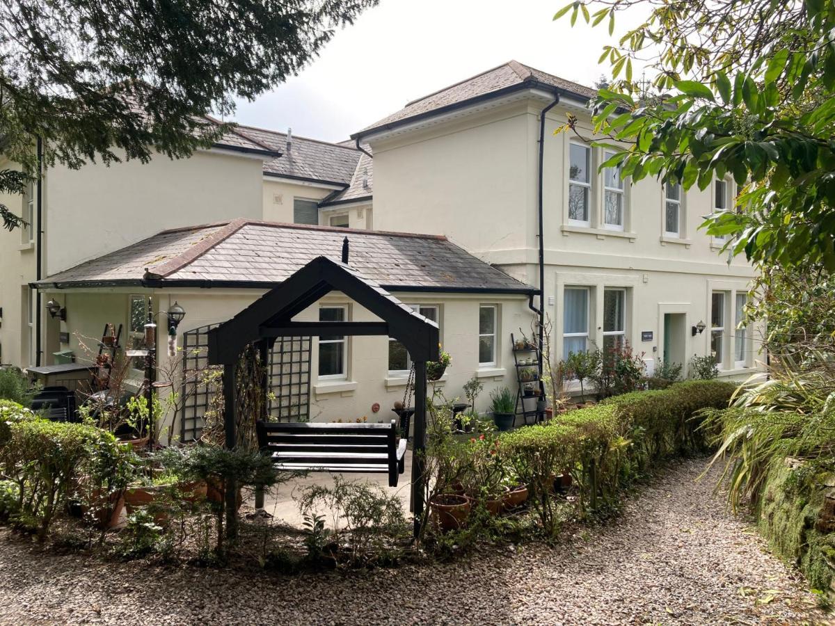 Hollyhocks Holiday Home- 2 Bedroomed Ground Floor Apartment Sleeps 5 Ivybridge Exterior foto