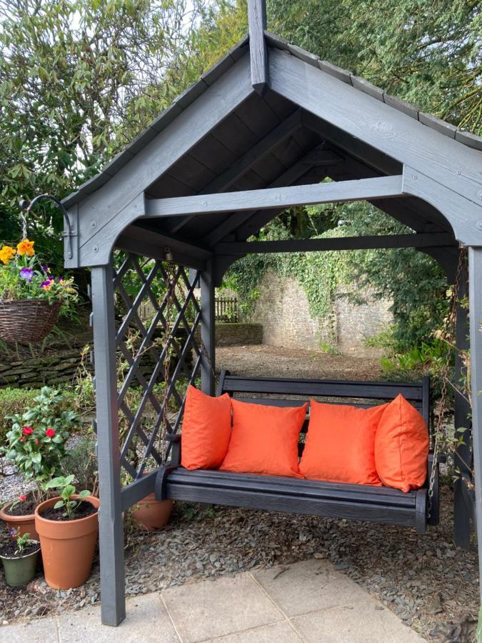 Hollyhocks Holiday Home- 2 Bedroomed Ground Floor Apartment Sleeps 5 Ivybridge Exterior foto